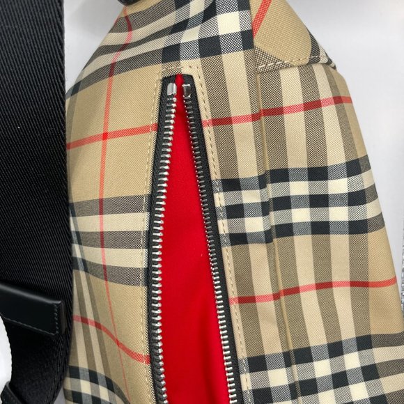 BURBERRY BELT BAG - Picture 13 of 16